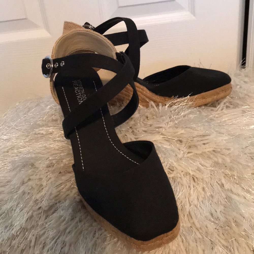 Kenneth Cole Espadrilles